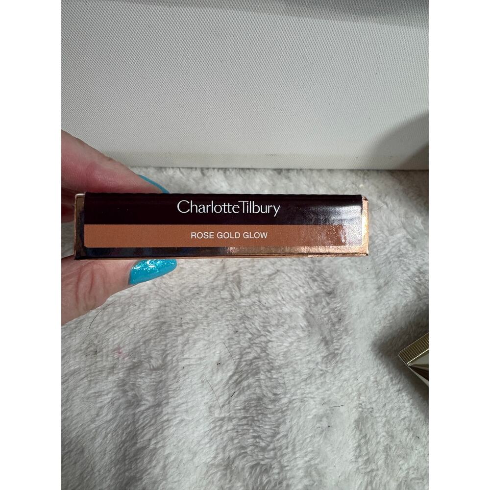 NIB Charlotte Tilbury Rose Gold Hollywood Glow Glide Highlighter - Picture 2 of 4